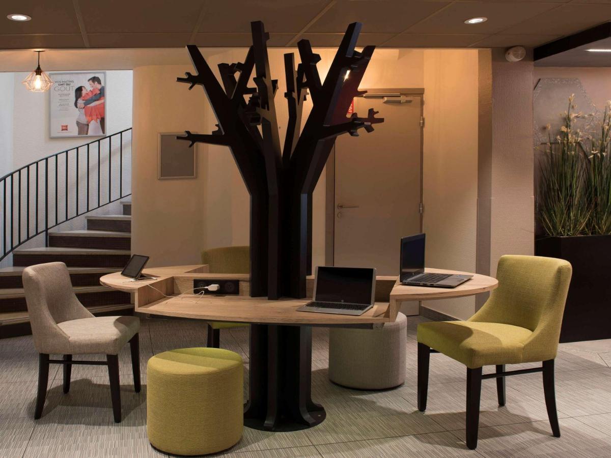 Ibis Tours Nord Hotel Bagian luar foto